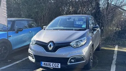 Used Renault Captur Dynamique 90 HP (66 kW) 2016 SUV