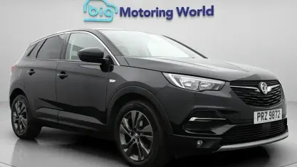 Used Vauxhall Grandland X SRi 131 HP (96 kW) 2021 SUV