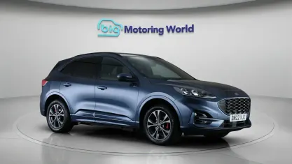 Used Ford Kuga ST-Line 225 HP (165 kW) 2022 Blue SUV