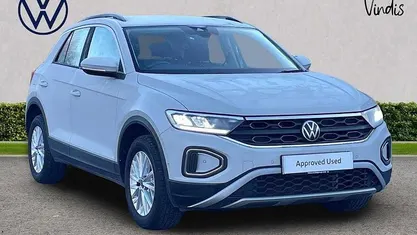 Used 2024 VW T-Roc Life SUV | £17,495 (Fair price)