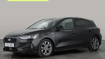 Used Ford Focus ST-Line 125 HP (91 kW) 2023 Black Hatchback