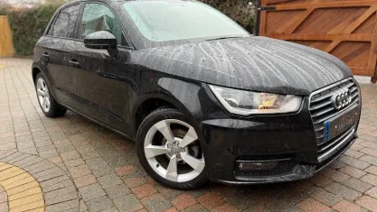 Używany Audi A1 Sportback Sport 95 KM (69 kW) 2017 Czarny Hatchback