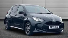 Black Used 2024 Toyota Yaris Hybrid Design Hatchback | £18,195 (Fair price)