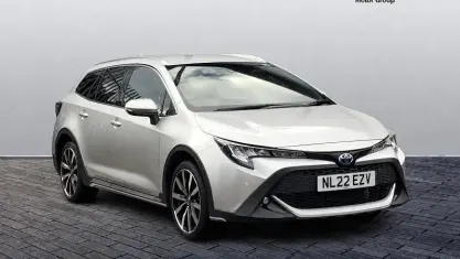 Used Toyota Corolla 184 HP (135 kW) 2021 Silver Estate