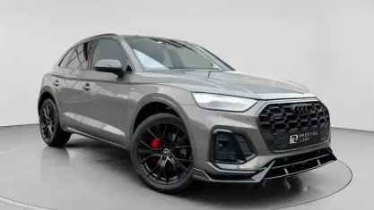 Używany Audi Q5 Comfort 204 KM (150 kW) 2022 Szary SUV