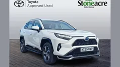 White Used 2025 Toyota RAV4 Hybrid Design SUV | £35,950 (Good price)