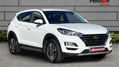White Used 2019 Hyundai Tucson Premium SUV | £14,249 (Fair price)