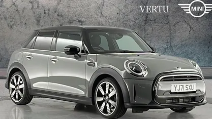 Begagnad Mini Cooper Exclusive 136 HK (100 kW) 2022 Halvkombi