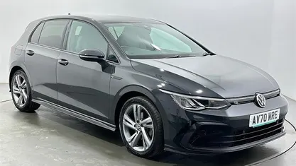 Begagnad VW Golf VIII R-line 150 HK (110 kW) 2024 Halvkombi