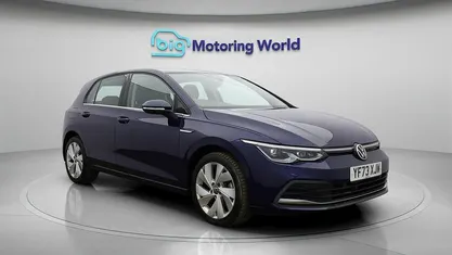 Used VW Golf VIII Style 131 HP (96 kW) 2023 Hatchback