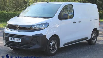 Used Vauxhall Vivaro 120 HP (88 kW) 2026 MPV