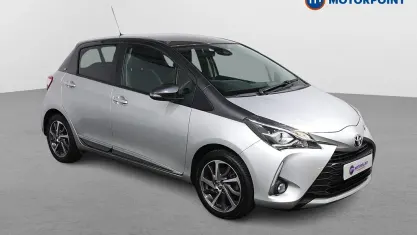 Used Toyota Yaris 111 HP (81 kW) 2019 Silver Hatchback