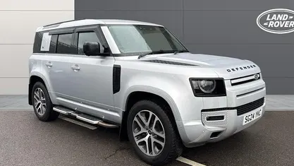 Used Land Rover Defender 249 HP (183 kW) 2023 SUV