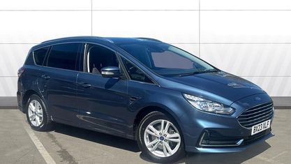 Begagnad Ford S-MAX Titanium 190 HK (139 kW) 2022 Blå Minibuss