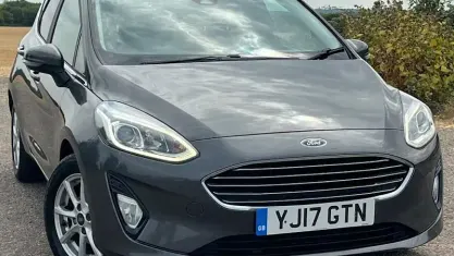 Used Ford Fiesta Zetec 86 HP (63 kW) 2019 Hatchback