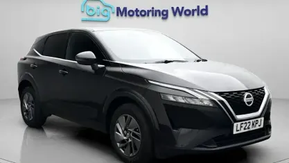 Used Nissan Qashqai Acenta Premium 140 HP (102 kW) 2022 Black SUV