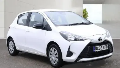Used Toyota Yaris Active 72 HP (52 kW) 2019 Hatchback