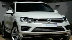 White Used 2017 VW Touareg R-line Plus SUV | £22,995 (Fair price)