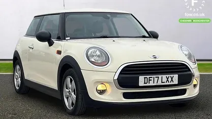 Used Mini ONE Hatch 102 HP (75 kW) 2017 White Hatchback