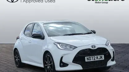 Used Toyota Yaris Sport 116 HP (85 kW) 2022 White Hatchback
