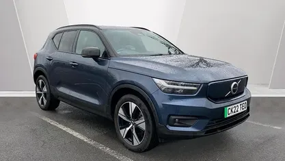 Blue Used 2022 Volvo XC40 Plus SUV | £19,497 (Fair price)