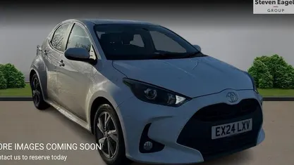 Used 2025 Toyota Yaris Hybrid Hatchback | £20,295 (Fair price)