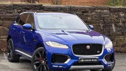 Used Jaguar F-Pace First Edition 300 HP (220 kW) 2016 Blue SUV