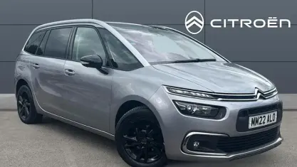Used Citroën C4 SpaceTourer Shine 131 HP (96 kW) 2022 Grey MPV