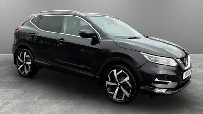 Used Nissan Qashqai Tekna 140 HP (102 kW) 2019 Black SUV