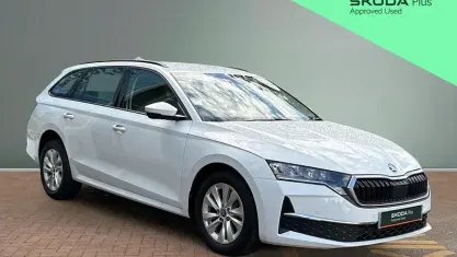 Used Skoda Octavia SE Technology 116 HP (85 kW) 2025 White Estate