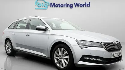 Used Skoda Superb SE 150 HP (110 kW) 2023 Silver Estate
