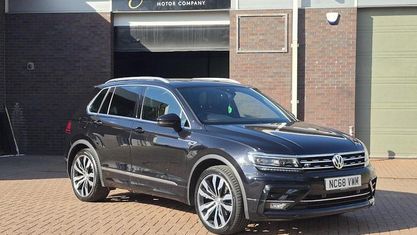 Używany VW Tiguan R-line 150 KM (110 kW) 2018 Czarny SUV