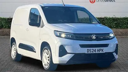 Used Vauxhall Combo S 102 HP (75 kW) 2024 Van