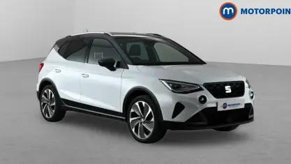 Used Seat Arona FR 110 HP (80 kW) 2022 White SUV
