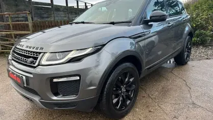 Used Land Rover Range Rover evoque SE 179 HP (131 kW) 2018 Hatchback