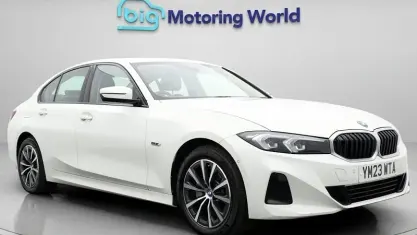 Used BMW 330e Sport Line 292 HP (214 kW) 2023 White Sedan