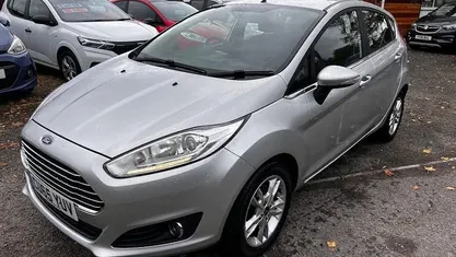 Used 2017 Ford Fiesta Zetec Hatchback | £6,999 (Fair price)