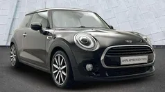 Black Used 2018 Mini Cooper Hatch Hatchback | £10,995 (Fair price)