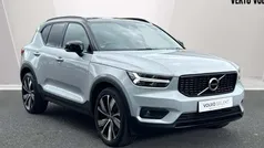 Silver Used 2022 Volvo XC40 R-Design Pro SUV | £27,592 (Fair price)