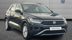 Black Used 2022 VW T-Roc Life SUV | £20,870 (Fair price)