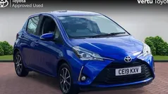 Blue Used 2019 Toyota Yaris Hatchback | £8,995 (Fair price)