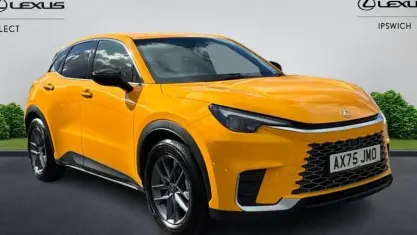 Used Lexus LBX 136 HP (100 kW) 2026 Yellow SUV