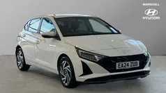 White Used 2024 Hyundai i20 Advanced Hatchback | £15,859 (Fair price)