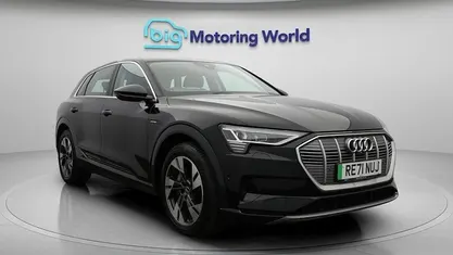Used 2021 Audi e-tron Sport SUV | £25,100 (Fair price)
