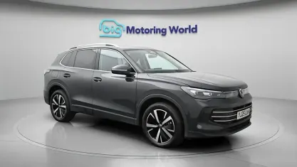 Used VW Tiguan Elegance 204 HP (150 kW) 2025 Grey SUV