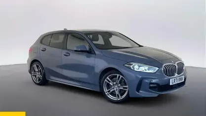 Usado BMW 118 M Sport 136 HP (100 kW) 2021 Cinzento Citadino