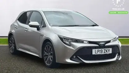 Used Toyota Corolla Design 122 HP (89 kW) 2022 Hatchback