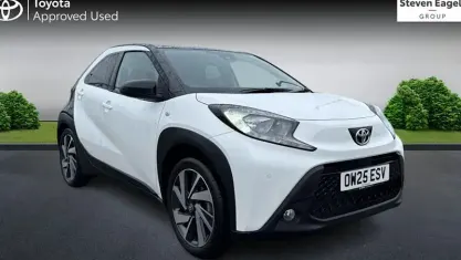 Used Toyota Aygo X 72 HP (52 kW) 2025 White SUV