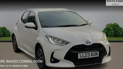 Used Toyota Yaris Hybrid Design 116 HP (85 kW) 2026 Hatchback