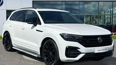 Pure white Used 2023 VW Touareg Black Edition SUV | £47,805 (Fair price)
